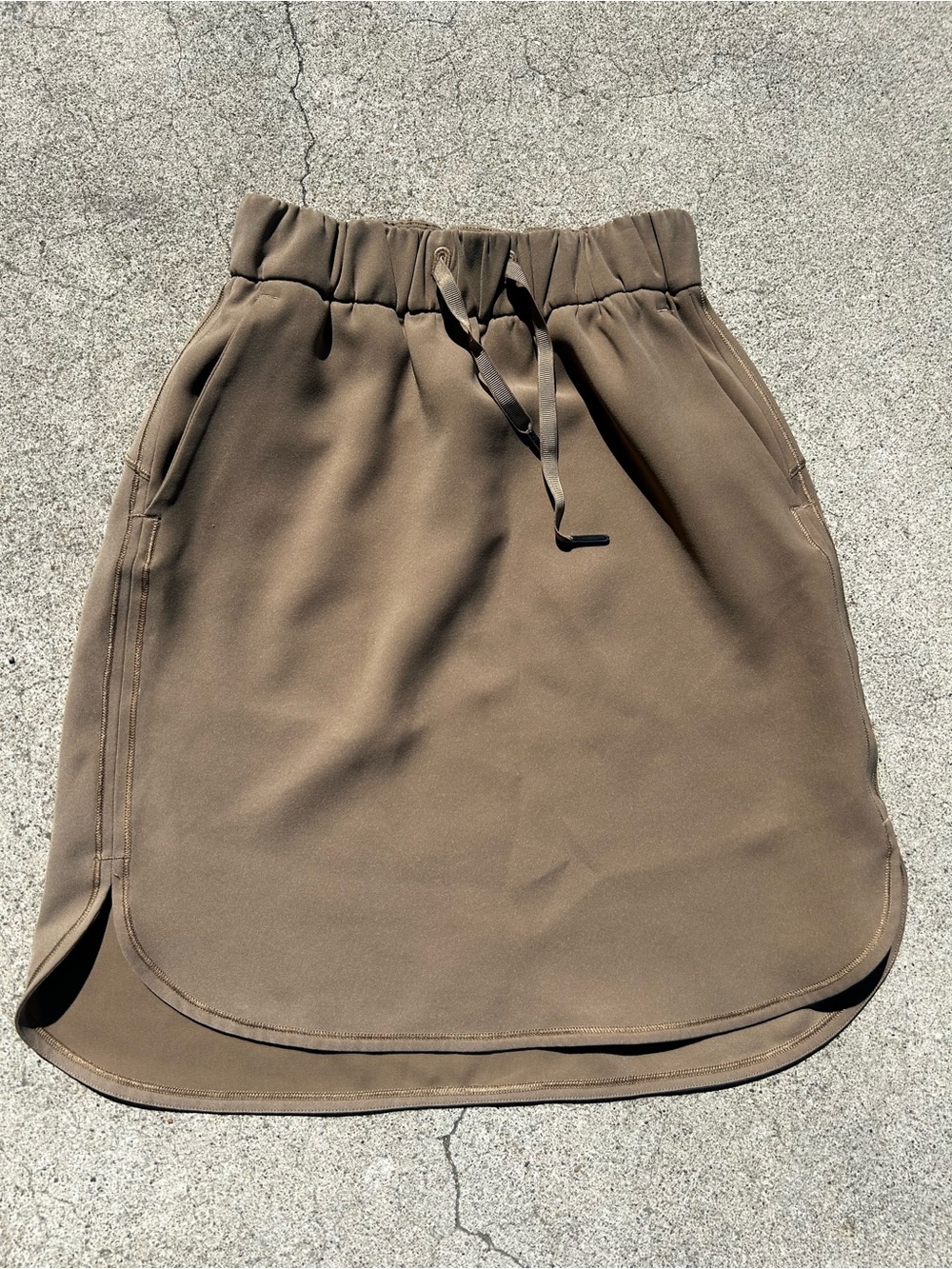 Lululemon woven frontier On‎ The Fly Skirt
